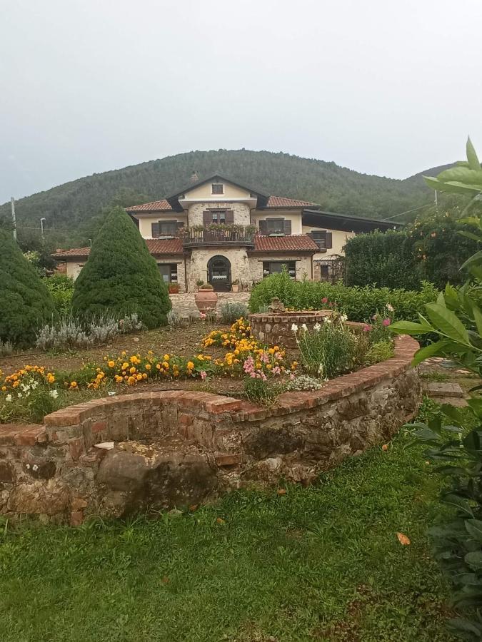 Casalbuono Tenuta Le Cascine מראה חיצוני תמונה